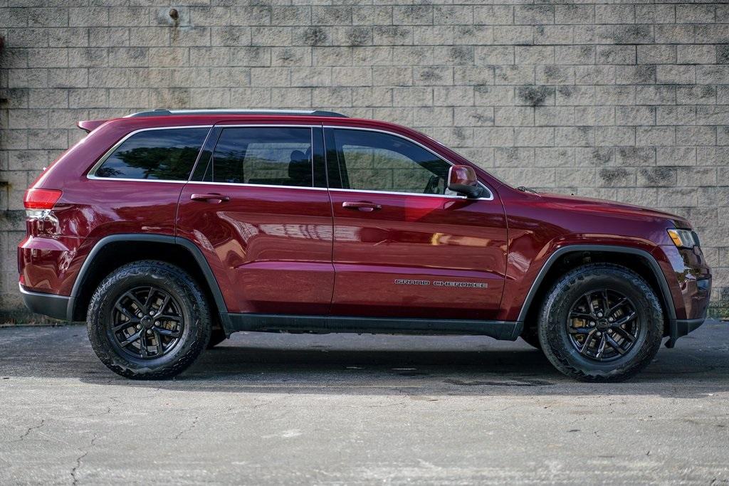 Used 2017 Jeep Grand Cherokee Laredo for sale $29,991 at Gravity Autos Roswell in Roswell GA 30076 16