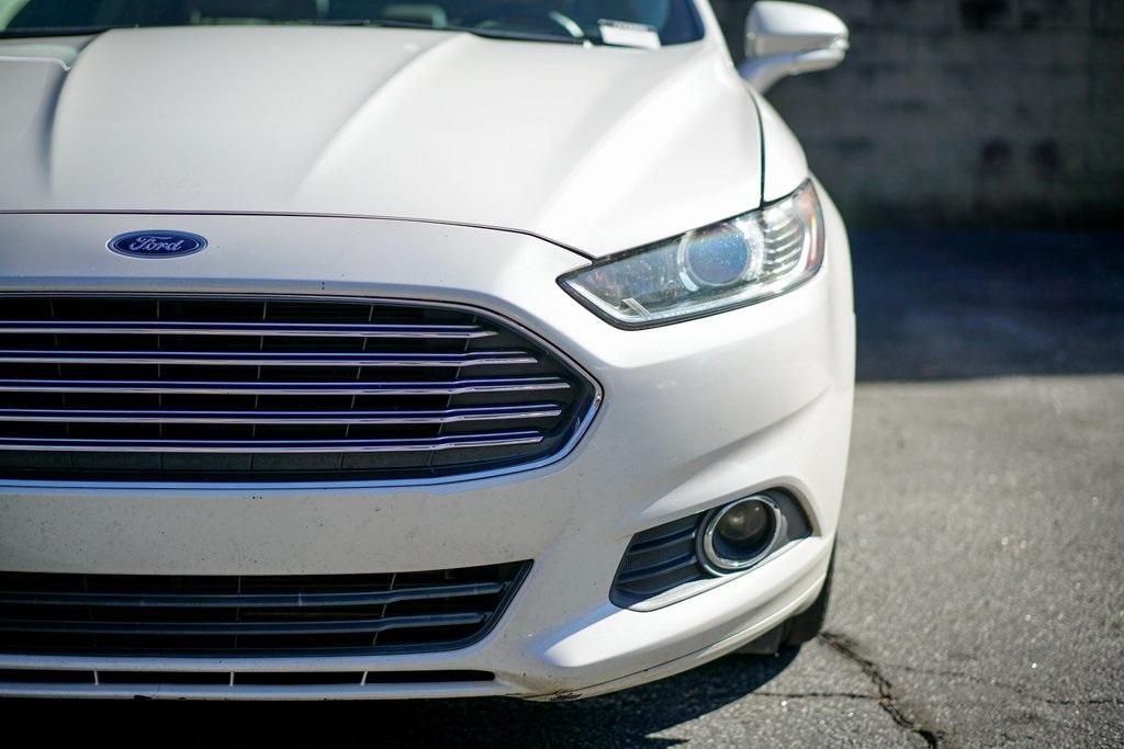 Used 2013 Ford Fusion SE for sale $12,992 at Gravity Autos Roswell in Roswell GA 30076 3