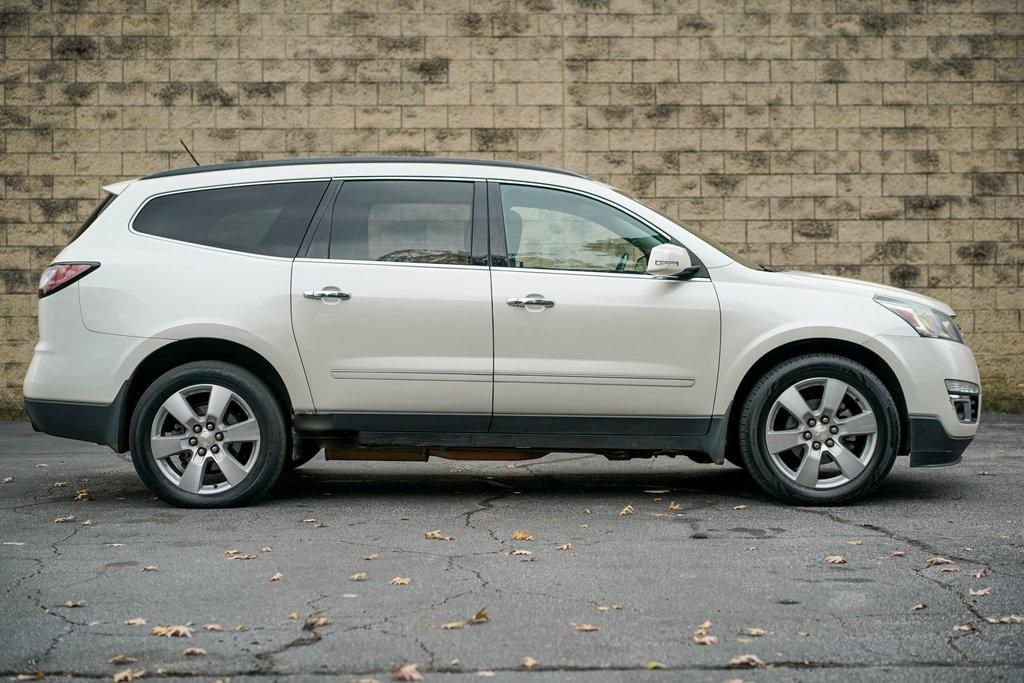 Used 2015 Chevrolet Traverse LTZ for sale Sold at Gravity Autos Roswell in Roswell GA 30076 13