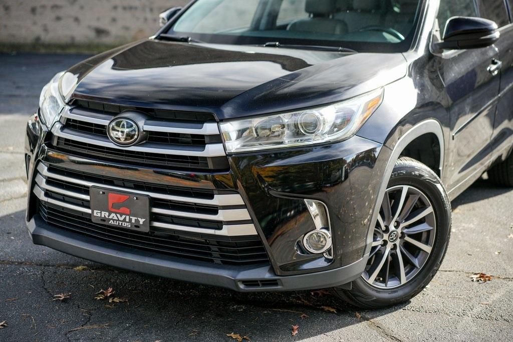 Used 2017 Toyota Highlander XLE for sale $32,492 at Gravity Autos Roswell in Roswell GA 30076 2