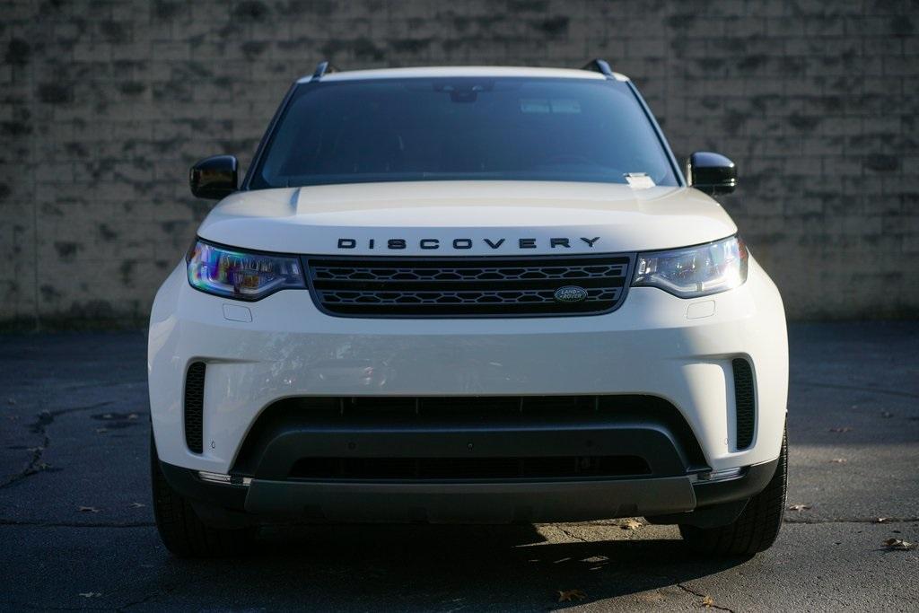 Used 2017 Land Rover Discovery HSE Luxury for sale $42,991 at Gravity Autos Roswell in Roswell GA 30076 4