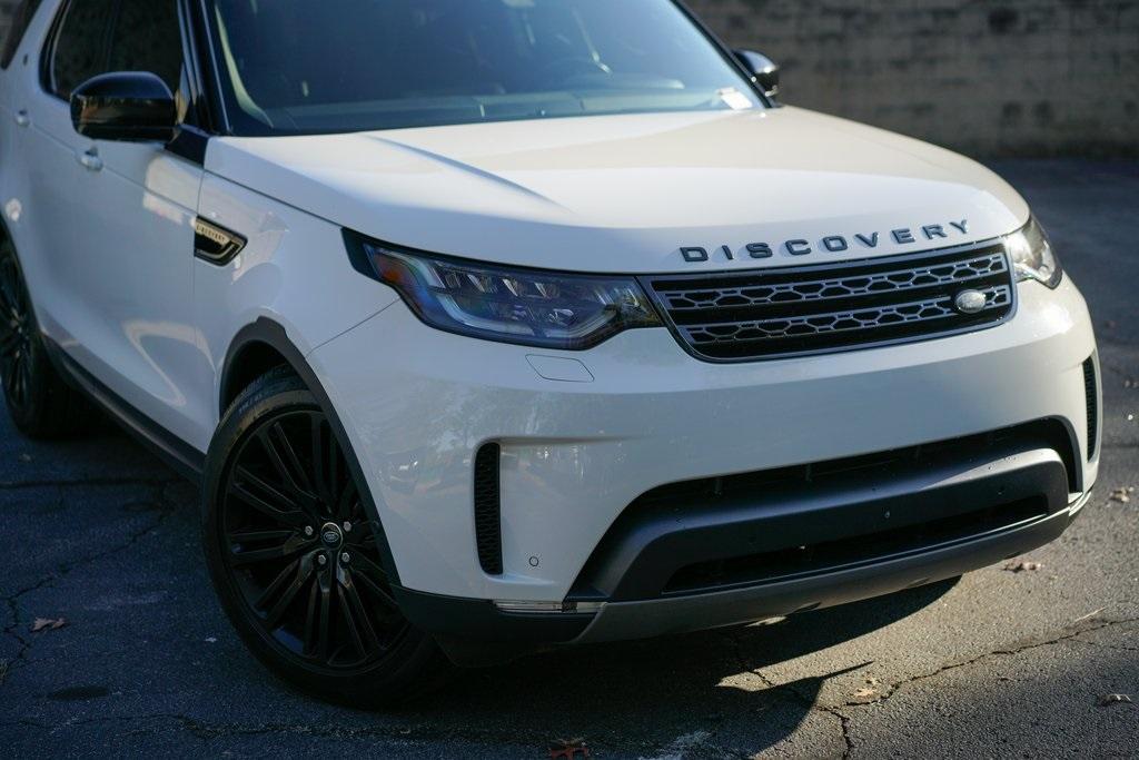 Used 2017 Land Rover Discovery HSE Luxury for sale $42,991 at Gravity Autos Roswell in Roswell GA 30076 6