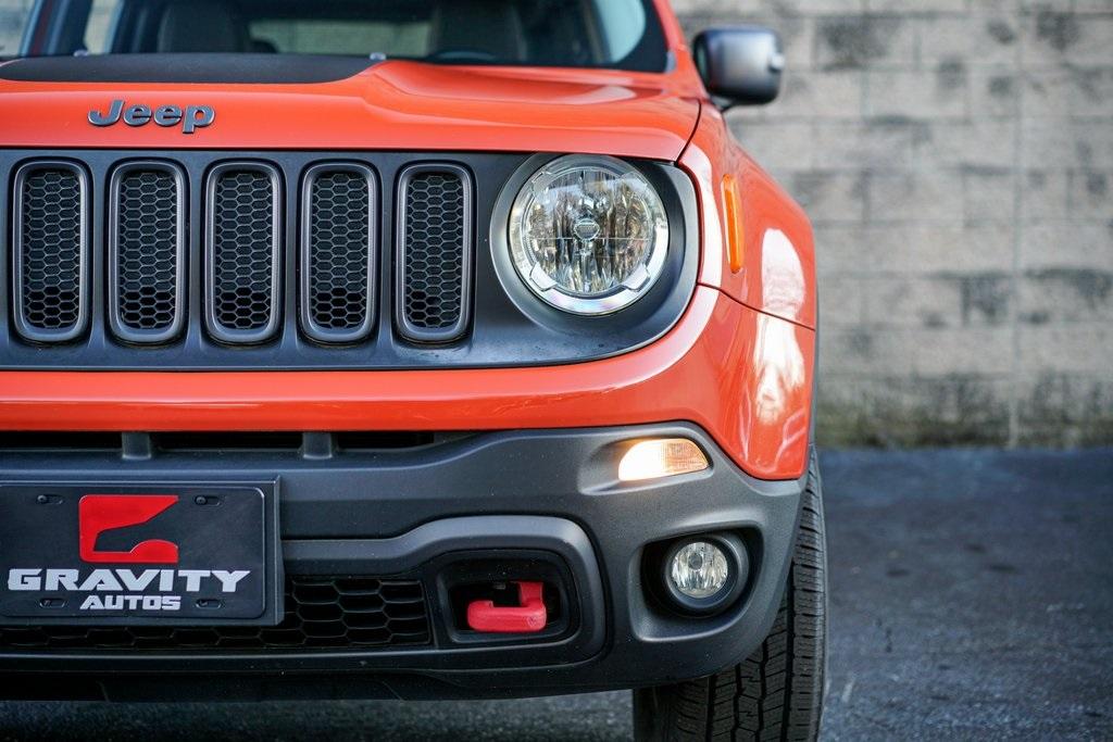 Used 2016 Jeep Renegade Trailhawk for sale Sold at Gravity Autos Roswell in Roswell GA 30076 3