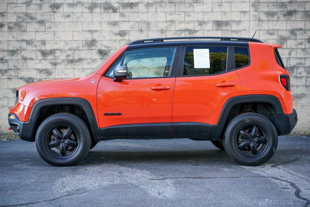 Used 2016 Jeep Renegade Trailhawk for sale Sold at Gravity Autos Roswell in Roswell GA 30076 8
