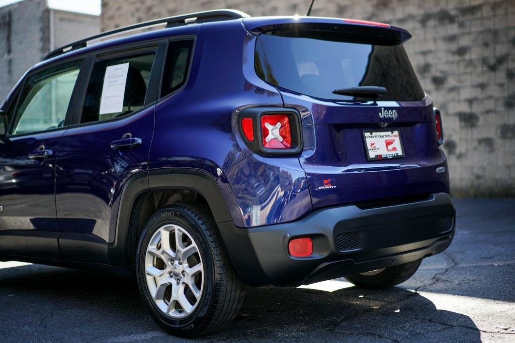 Used 2016 Jeep Renegade Latitude for sale Sold at Gravity Autos Roswell in Roswell GA 30076 11