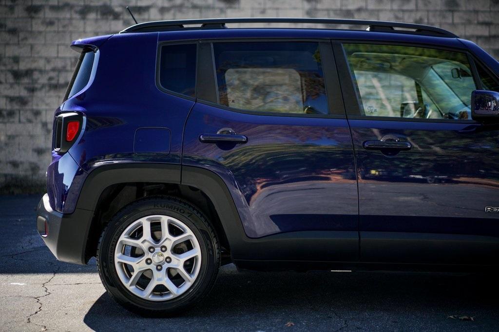 Used 2016 Jeep Renegade Latitude for sale Sold at Gravity Autos Roswell in Roswell GA 30076 14