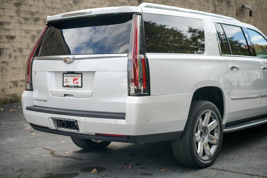 Used 2017 Cadillac Escalade ESV Luxury for sale $49,992 at Gravity Autos Roswell in Roswell GA 30076 13