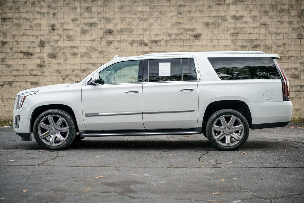 Used 2017 Cadillac Escalade ESV Luxury for sale $49,992 at Gravity Autos Roswell in Roswell GA 30076 8