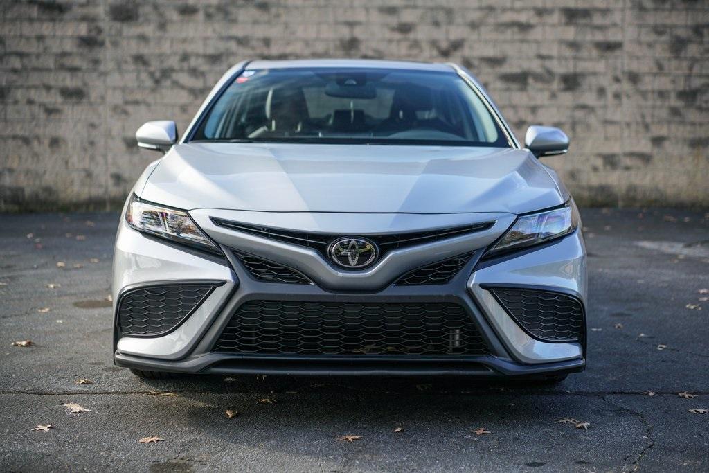 Used 2022 Toyota Camry SE for sale $32,792 at Gravity Autos Roswell in Roswell GA 30076 4