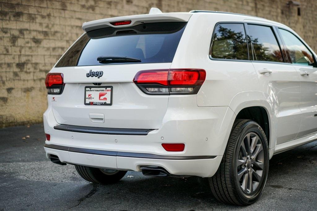 Used 2019 Jeep Grand Cherokee Overland for sale $37,492 at Gravity Autos Roswell in Roswell GA 30076 13