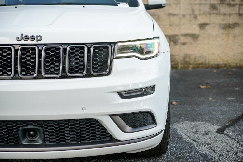 Used 2019 Jeep Grand Cherokee Overland for sale $37,492 at Gravity Autos Roswell in Roswell GA 30076 3