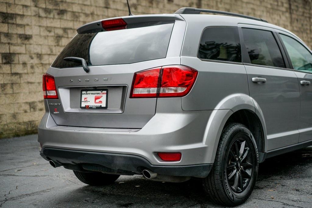 Used 2019 Dodge Journey SE for sale Sold at Gravity Autos Roswell in Roswell GA 30076 13