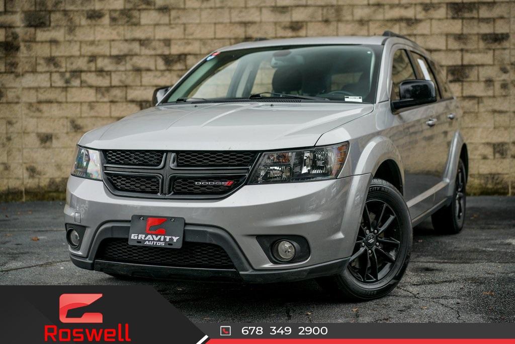 Used 2019 Dodge Journey SE for sale Sold at Gravity Autos Roswell in Roswell GA 30076 1