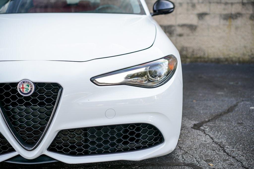 Used 2019 Alfa Romeo Giulia Base for sale Sold at Gravity Autos Roswell in Roswell GA 30076 3