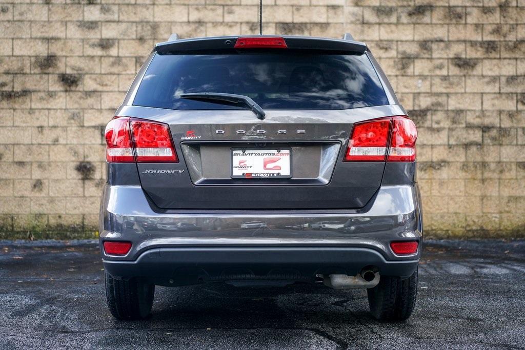 Used 2019 Dodge Journey SE for sale Sold at Gravity Autos Roswell in Roswell GA 30076 12