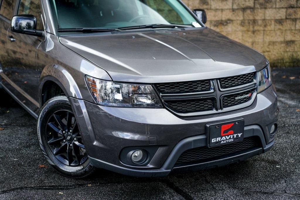 Used 2019 Dodge Journey SE for sale Sold at Gravity Autos Roswell in Roswell GA 30076 6