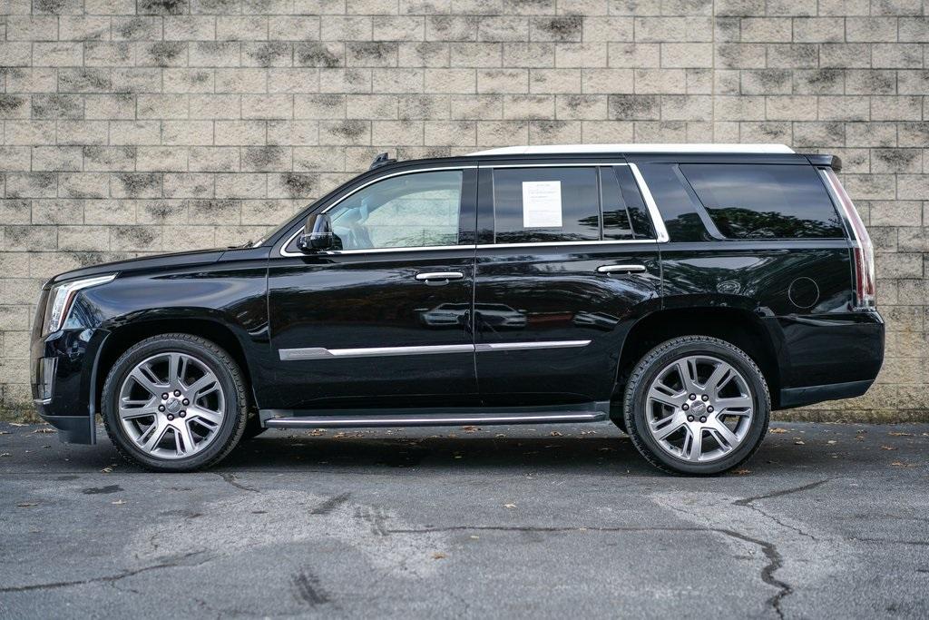 Used 2016 Cadillac Escalade Luxury for sale Sold at Gravity Autos Roswell in Roswell GA 30076 8