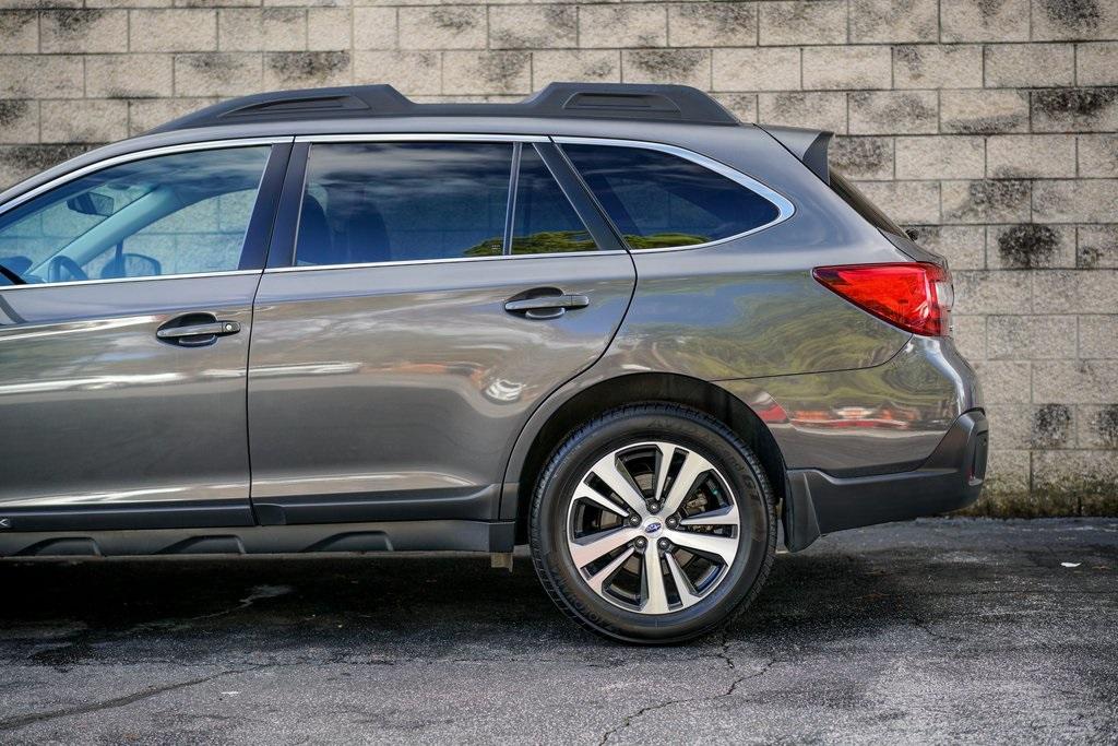 Used 2019 Subaru Outback 2.5i for sale Sold at Gravity Autos Roswell in Roswell GA 30076 10