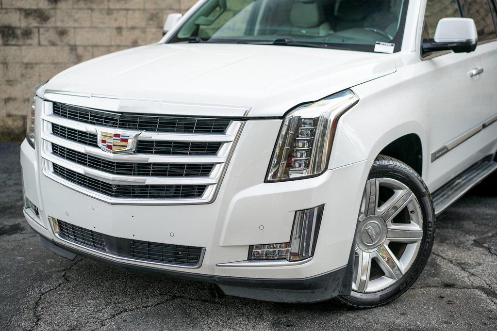 Used 2016 Cadillac Escalade Luxury for sale $38,992 at Gravity Autos Roswell in Roswell GA 30076 2