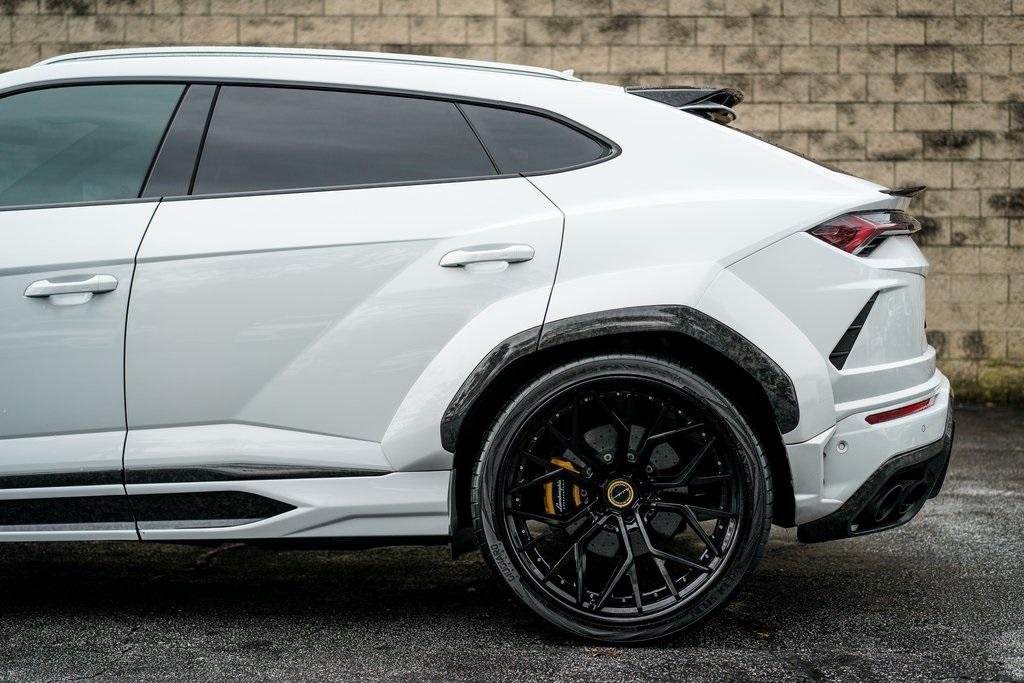 Used 2019 Lamborghini Urus Base for sale $353,992 at Gravity Autos Roswell in Roswell GA 30076 10