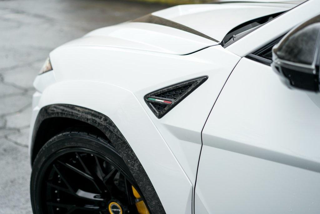 Used 2019 Lamborghini Urus Base for sale $353,992 at Gravity Autos Roswell in Roswell GA 30076 19