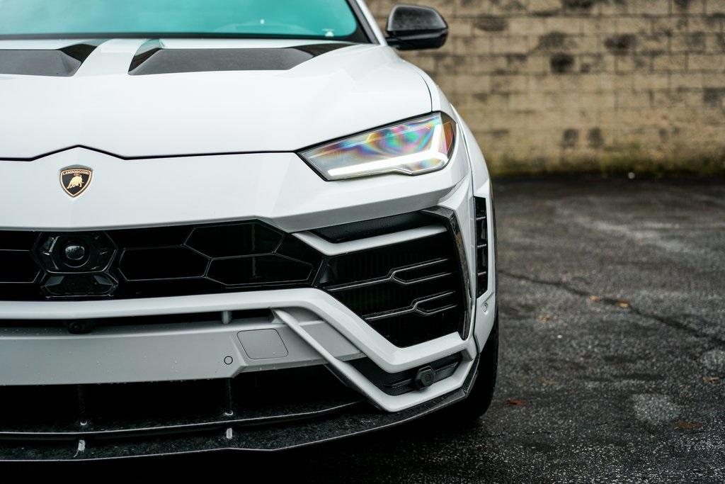 Used 2019 Lamborghini Urus Base for sale $353,992 at Gravity Autos Roswell in Roswell GA 30076 3