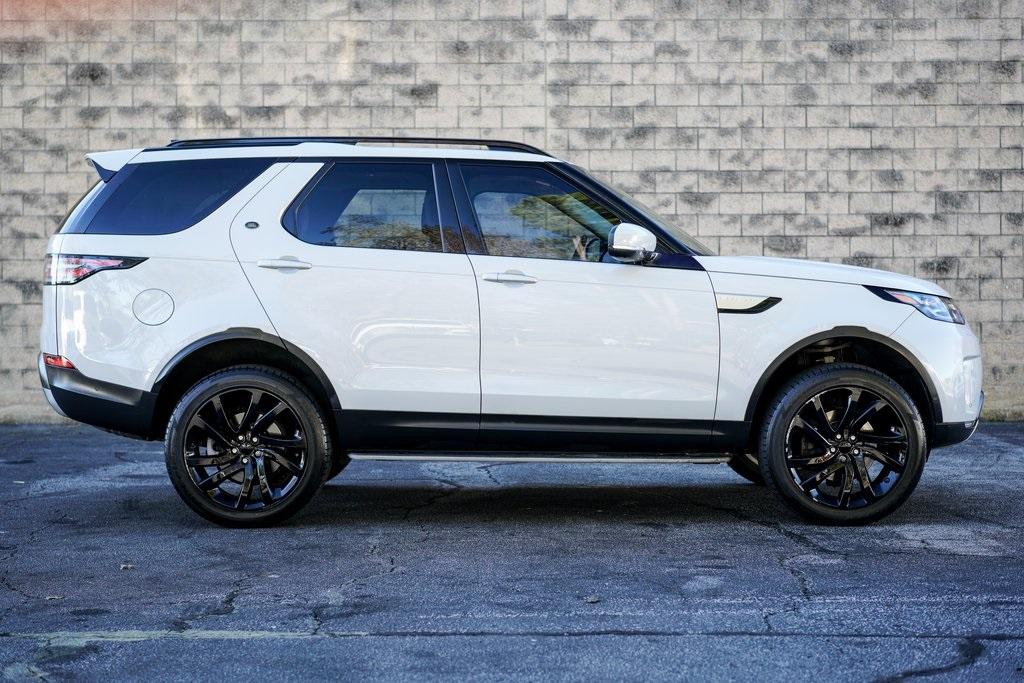 Used 2017 Land Rover Discovery HSE Luxury for sale $33,993 at Gravity Autos Roswell in Roswell GA 30076 16