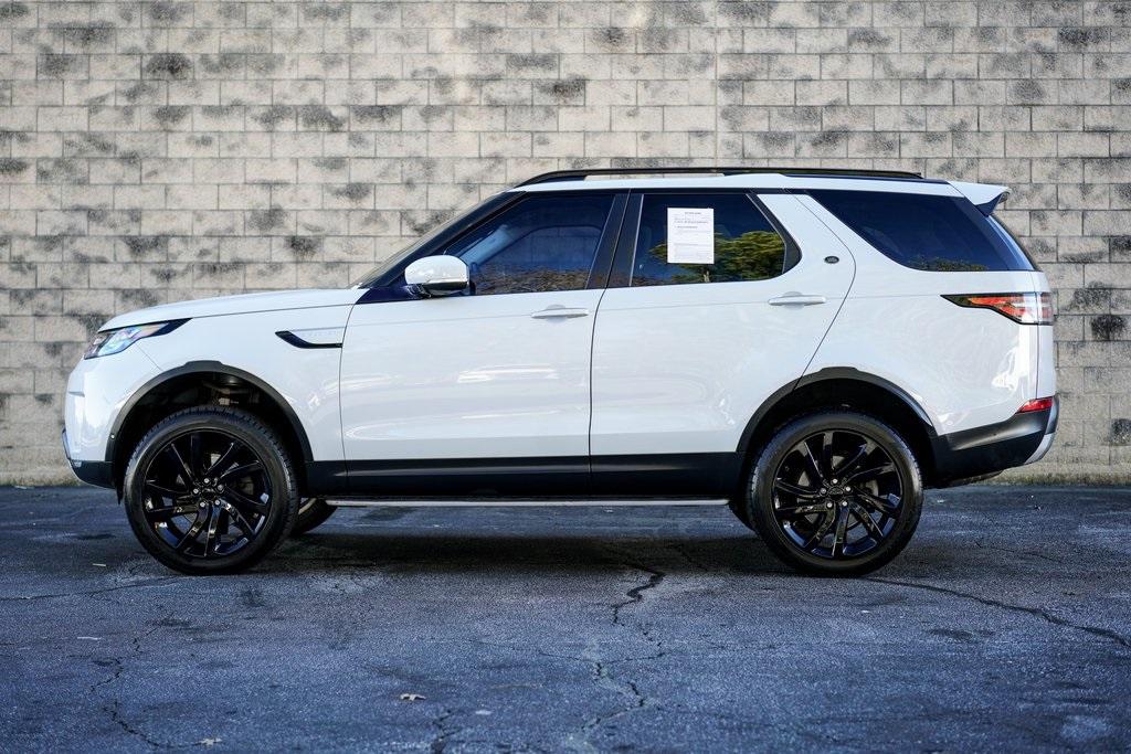 Used 2017 Land Rover Discovery HSE Luxury for sale $33,993 at Gravity Autos Roswell in Roswell GA 30076 8