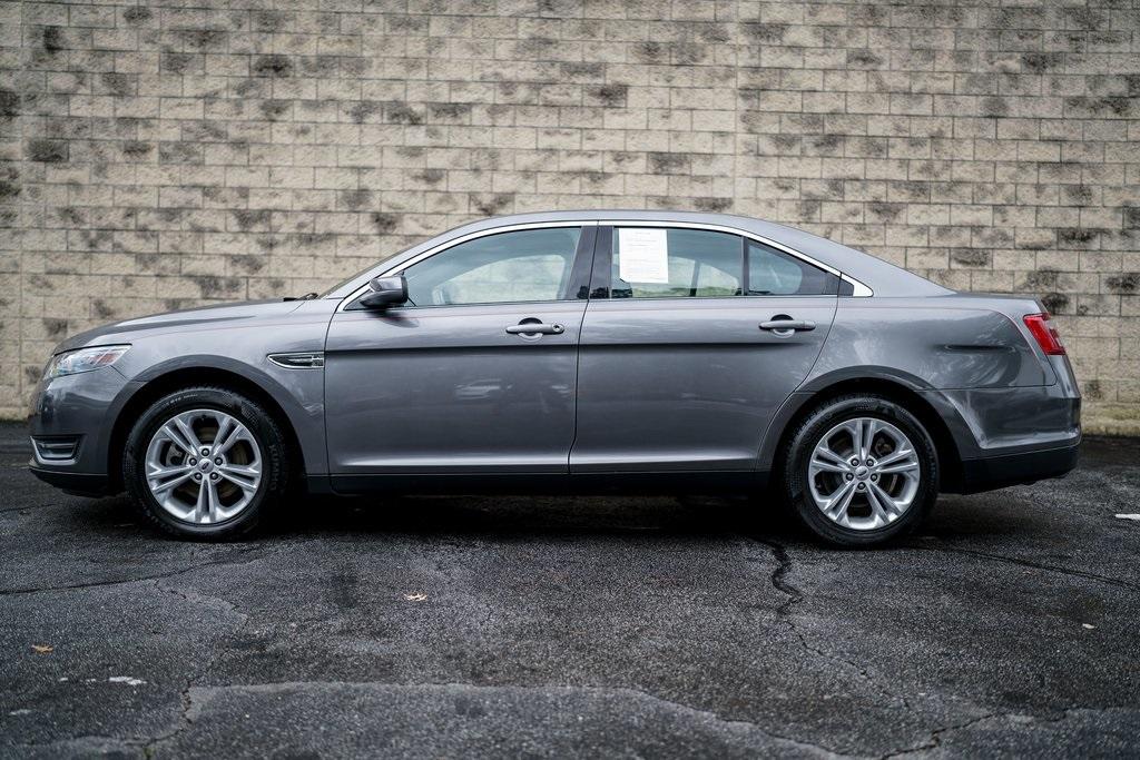 Used 2013 Ford Taurus SEL for sale Sold at Gravity Autos Roswell in Roswell GA 30076 8