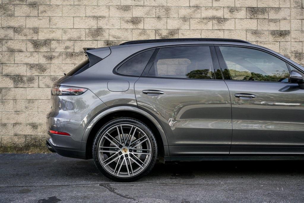 Used 2019 Porsche Cayenne Turbo for sale $90,992 at Gravity Autos Roswell in Roswell GA 30076 14