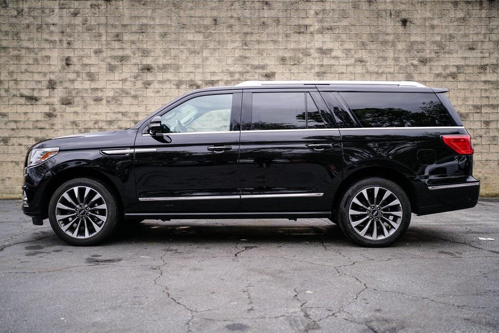 Used 2021 Lincoln Navigator L Reserve for sale $81,992 at Gravity Autos Roswell in Roswell GA 30076 8
