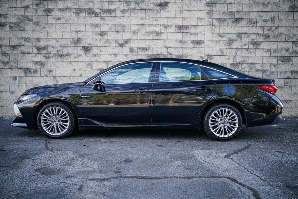 Used 2021 Toyota Avalon Hybrid Limited for sale $42,981 at Gravity Autos Roswell in Roswell GA 30076 8