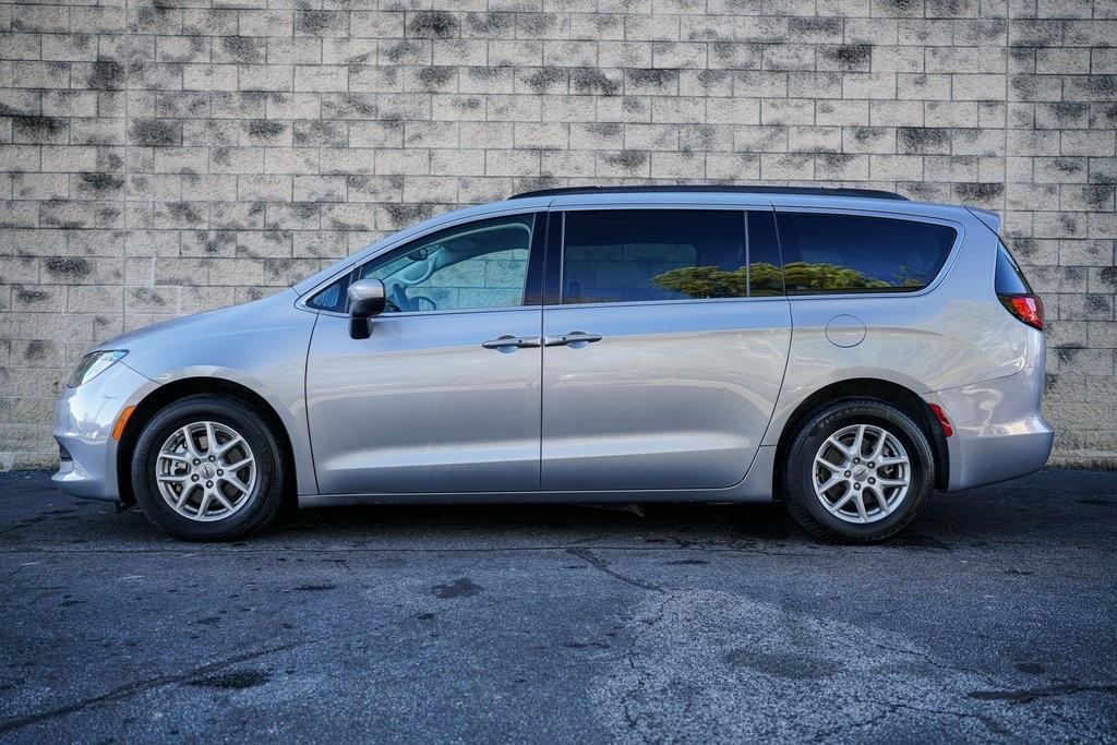 Used 2021 Chrysler Voyager LXI for sale $24,981 at Gravity Autos Roswell in Roswell GA 30076 8