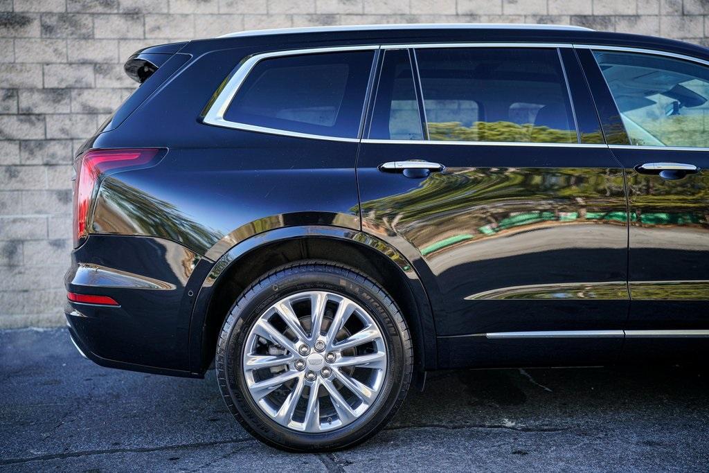 Used 2021 Cadillac XT6 Premium Luxury for sale $48,981 at Gravity Autos Roswell in Roswell GA 30076 14