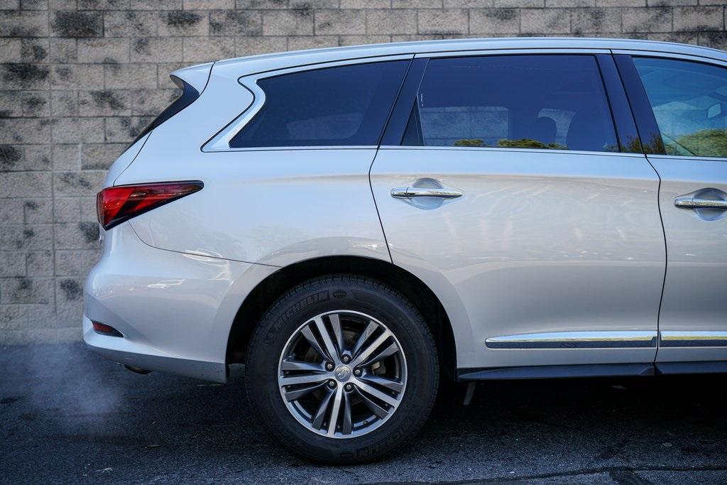 Used 2020 INFINITI QX60 PURE for sale $34,981 at Gravity Autos Roswell in Roswell GA 30076 14