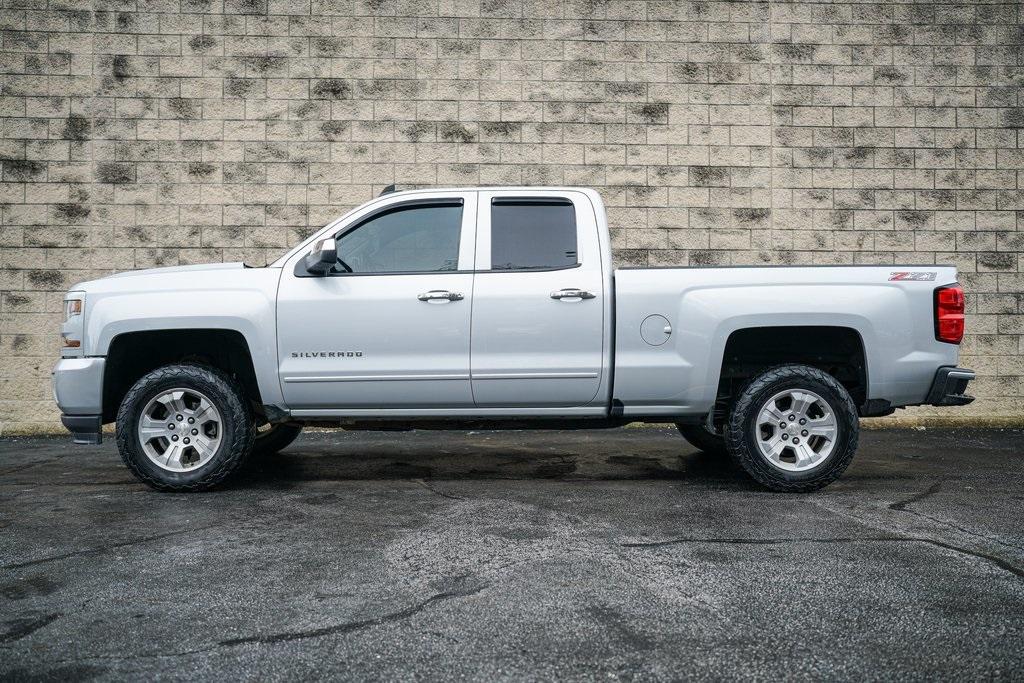 Used 2017 Chevrolet Silverado 1500 LT for sale $32,981 at Gravity Autos Roswell in Roswell GA 30076 8