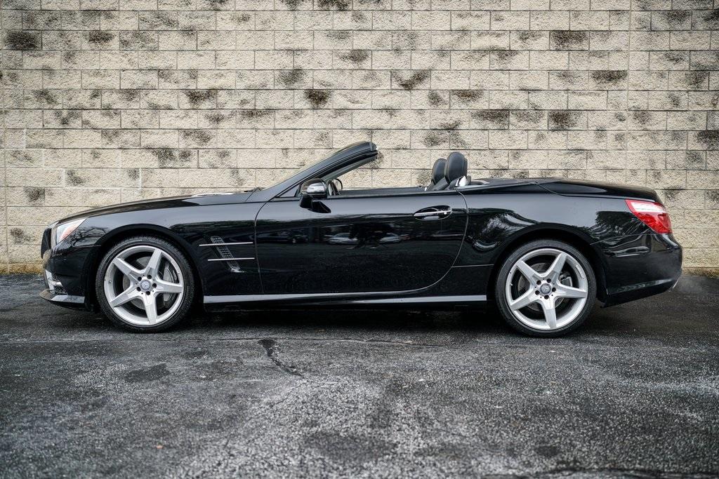 Used 2015 Mercedes-Benz SL-Class SL 400 Roadster for sale $44,992 at Gravity Autos Roswell in Roswell GA 30076 9