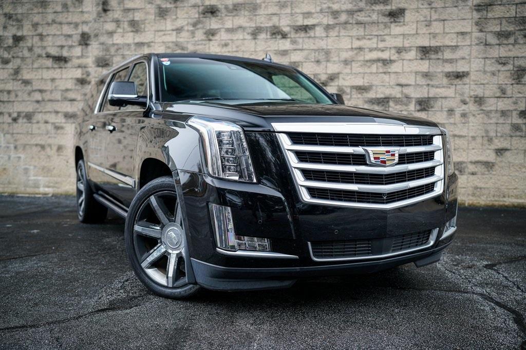 Used 2016 Cadillac Escalade ESV Premium for sale Sold at Gravity Autos Roswell in Roswell GA 30076 7