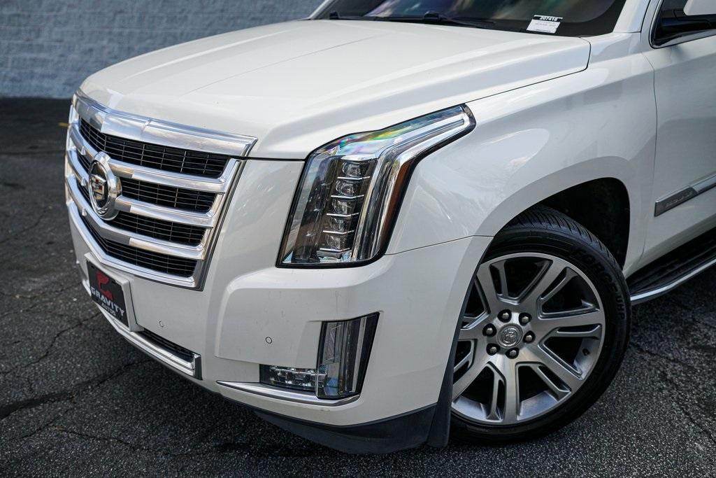 Used 2015 Cadillac Escalade ESV Luxury for sale $35,493 at Gravity Autos Roswell in Roswell GA 30076 2