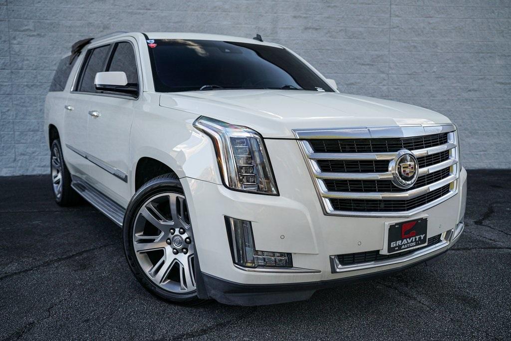 Used 2015 Cadillac Escalade ESV Luxury for sale $35,493 at Gravity Autos Roswell in Roswell GA 30076 7