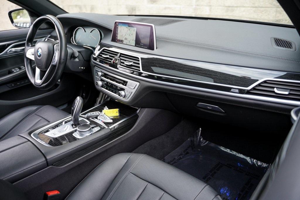 Used 2019 BMW 7 Series 740i for sale $47,192 at Gravity Autos Roswell in Roswell GA 30076 20