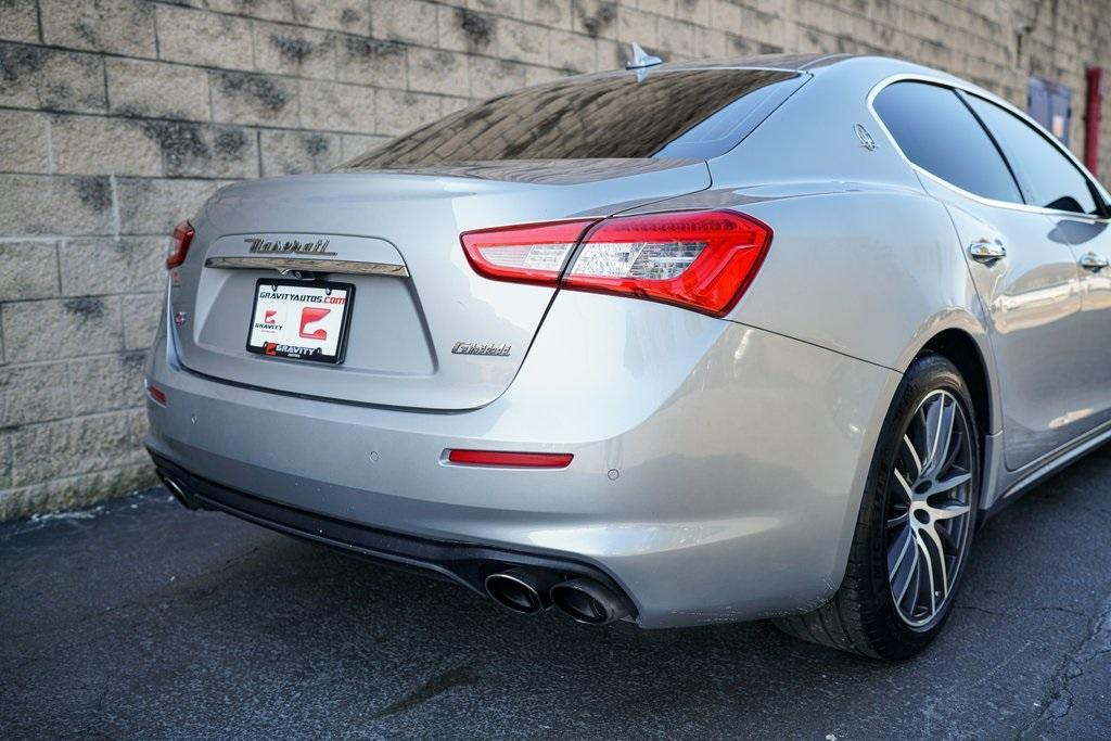 Used 2018 Maserati Ghibli Base for sale $34,992 at Gravity Autos Roswell in Roswell GA 30076 13