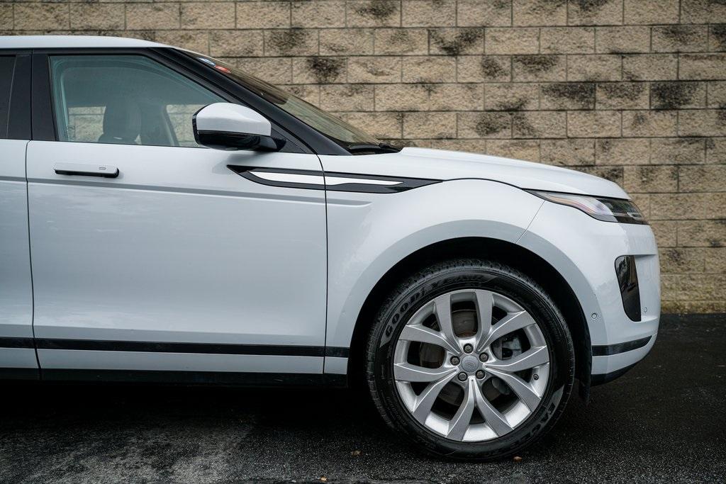 Used 2020 Land Rover Range Rover Evoque SE for sale $41,992 at Gravity Autos Roswell in Roswell GA 30076 15