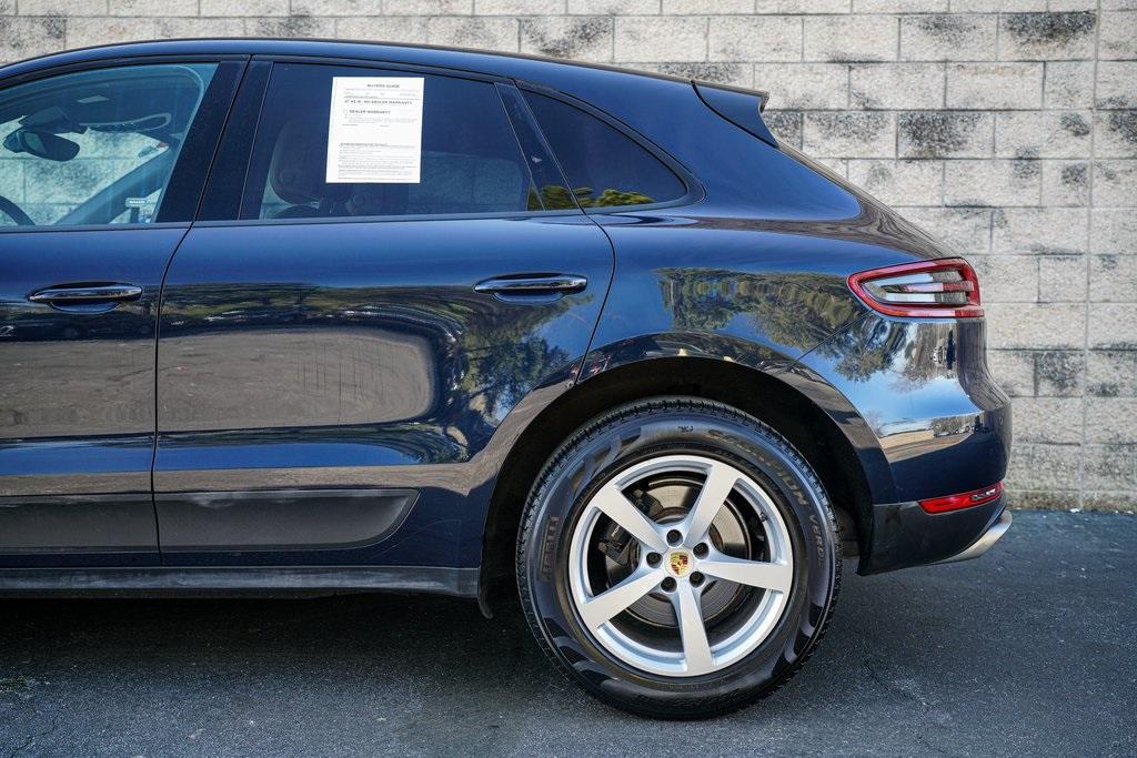 Used 2018 Porsche Macan Base for sale $38,992 at Gravity Autos Roswell in Roswell GA 30076 10
